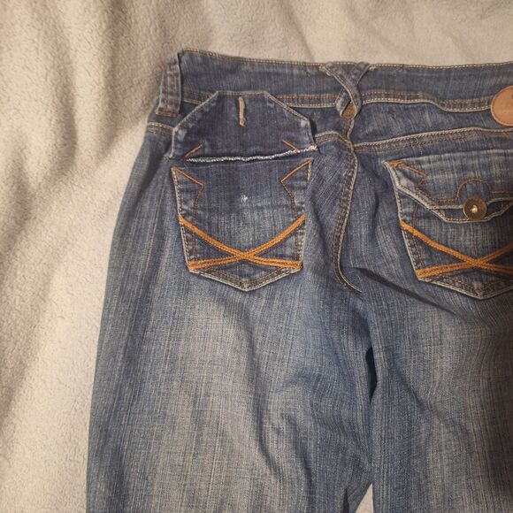 XOXO Flare Jeans Womens 5/6 Vintage Blue Faded Bootcut *Missing Rear Button* - Picture 12 of 12